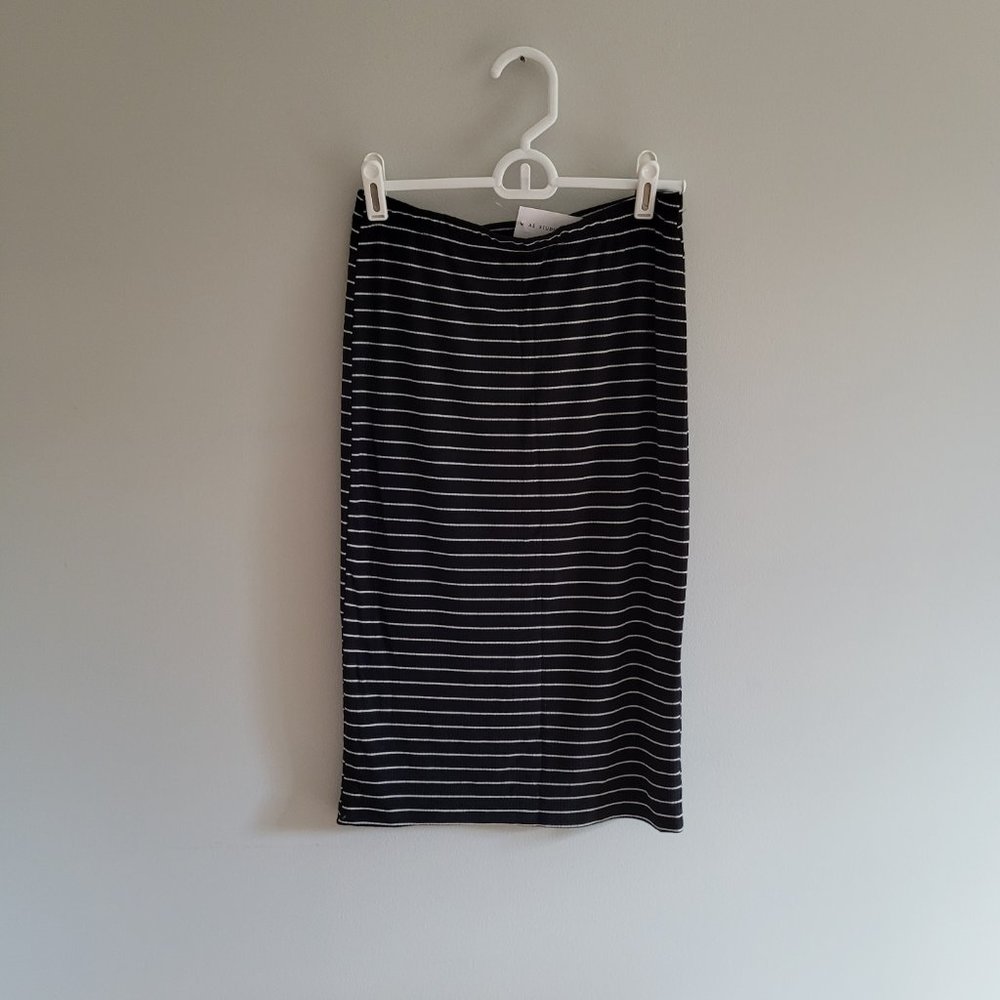 AE Studio Black and White Skirt Size Small, NWT